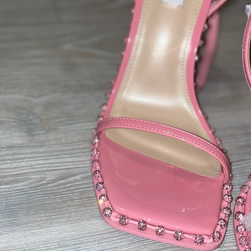 Zelle Pink Heels - Picture 7 of 8